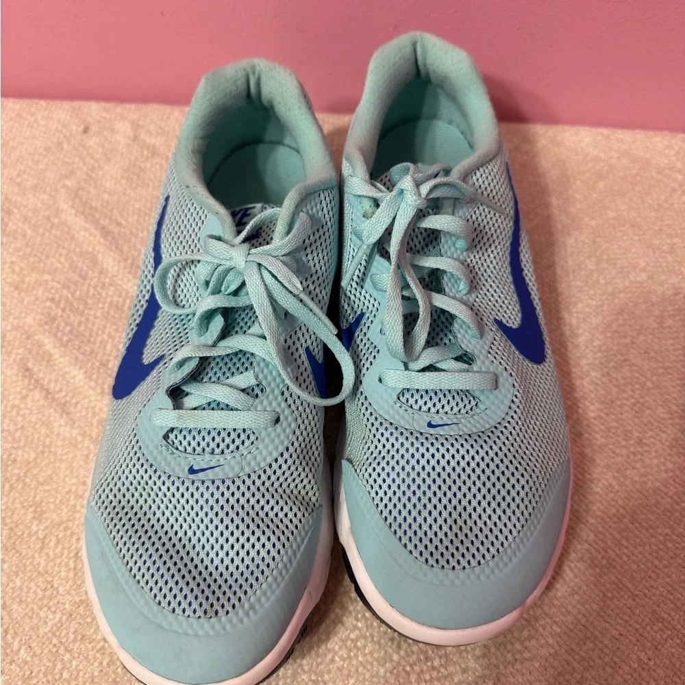 Nike Light Blue Athletic Shoes